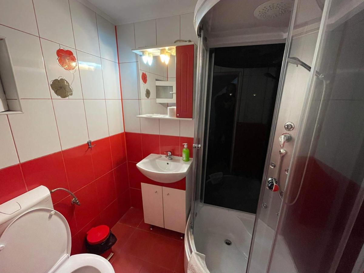 Casa Floraly Hotell Braşov Exteriör bild