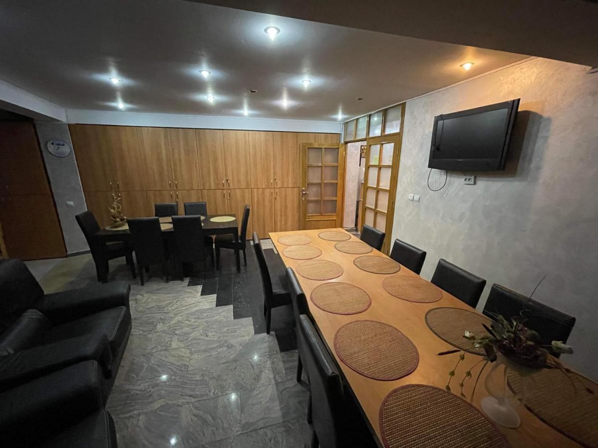 Casa Floraly Hotell Braşov Exteriör bild